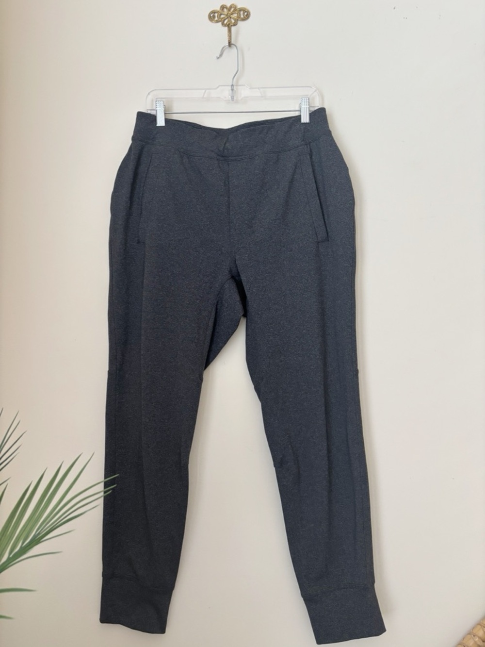 Lululemon Grey Intent Joggers Men's Large Athleisure